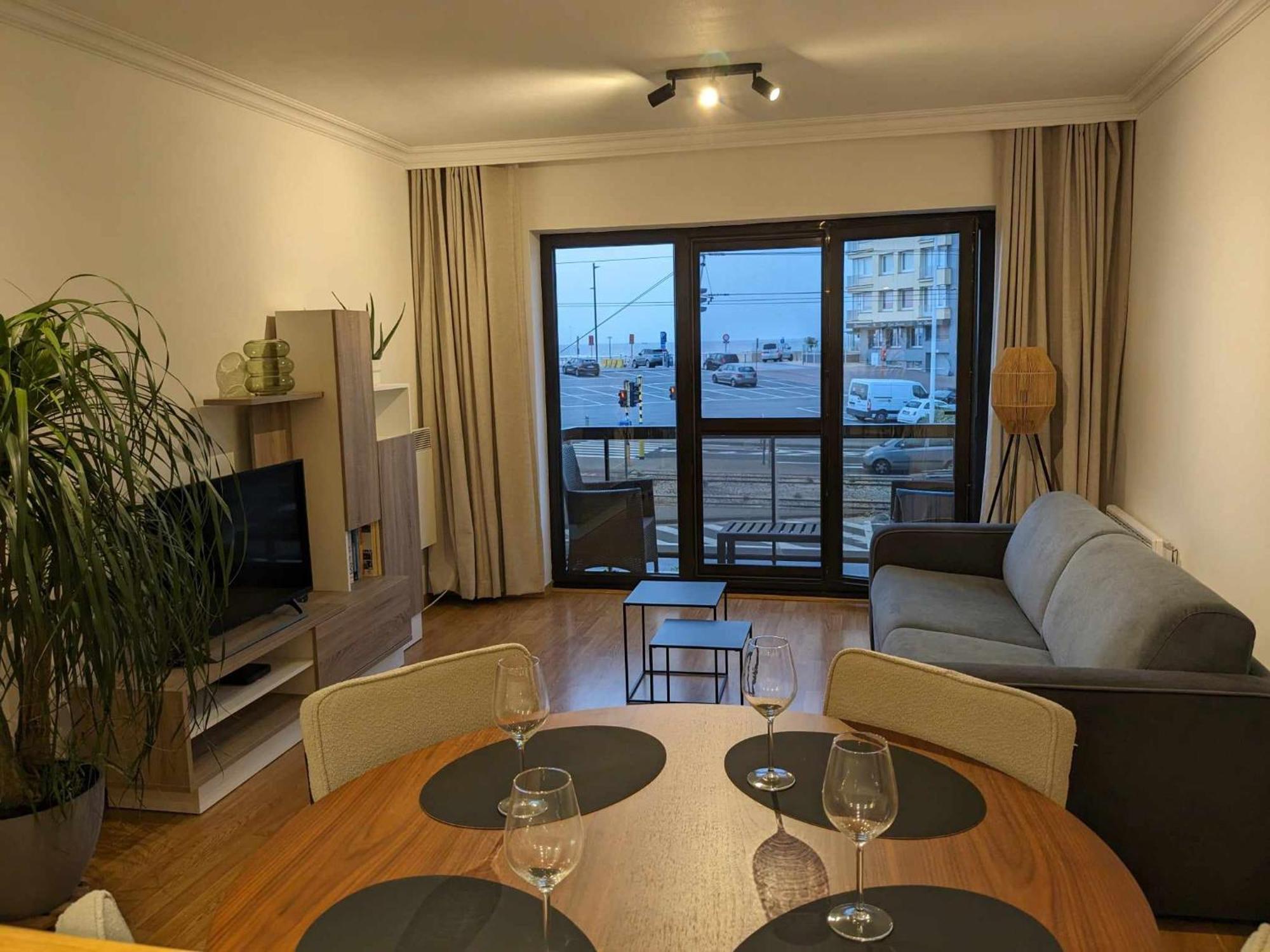 Vista Linda, Leuk Appartement Vlak Bij Zeedijk En Strand Oostende Dış mekan fotoğraf