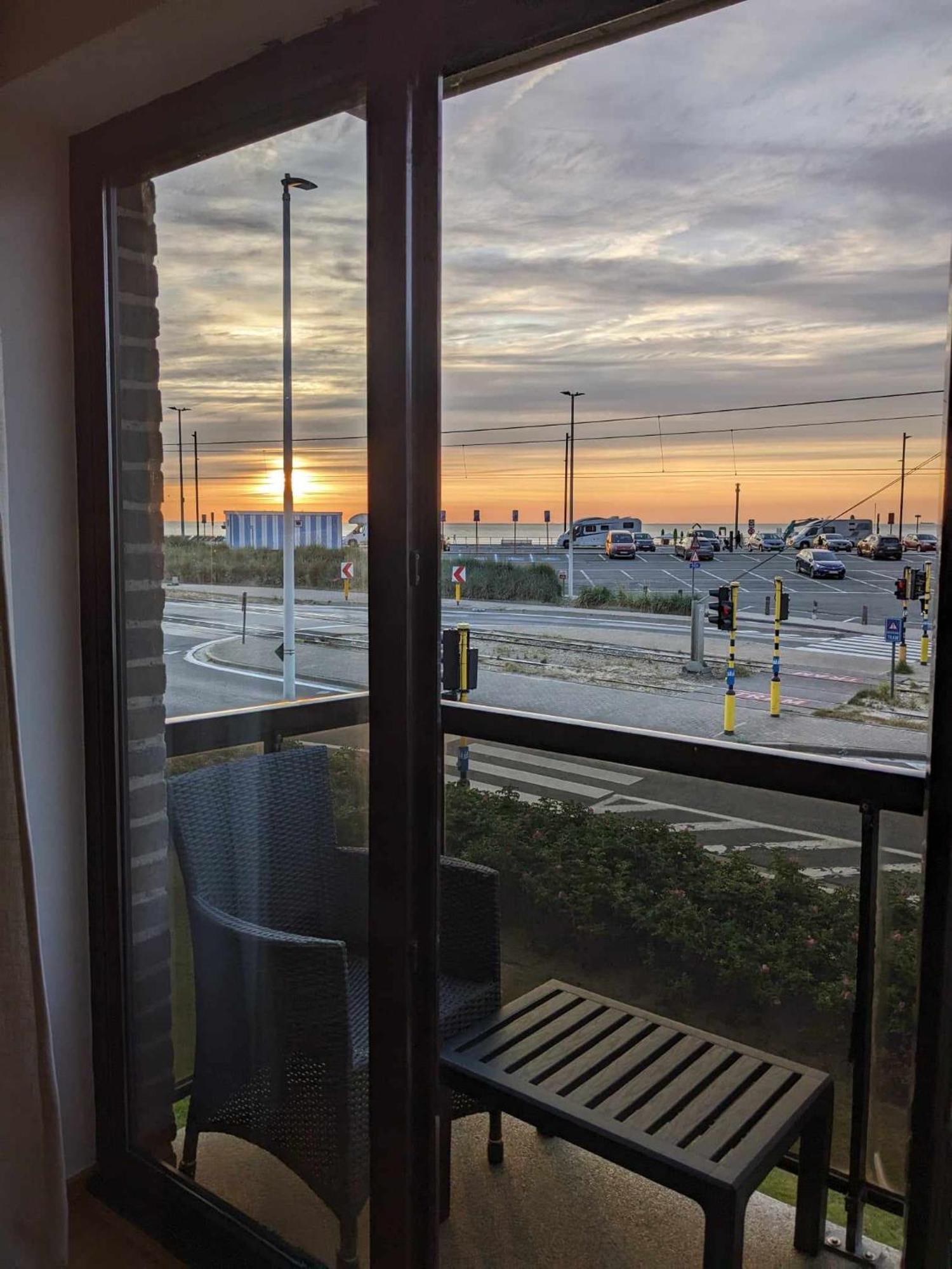 Vista Linda, Leuk Appartement Vlak Bij Zeedijk En Strand Oostende Dış mekan fotoğraf