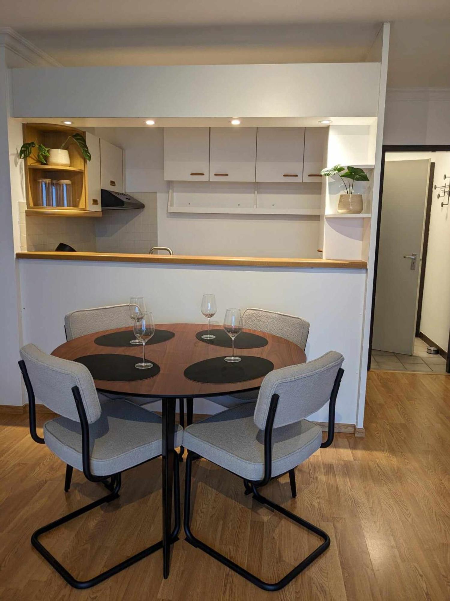 Vista Linda, Leuk Appartement Vlak Bij Zeedijk En Strand Oostende Dış mekan fotoğraf
